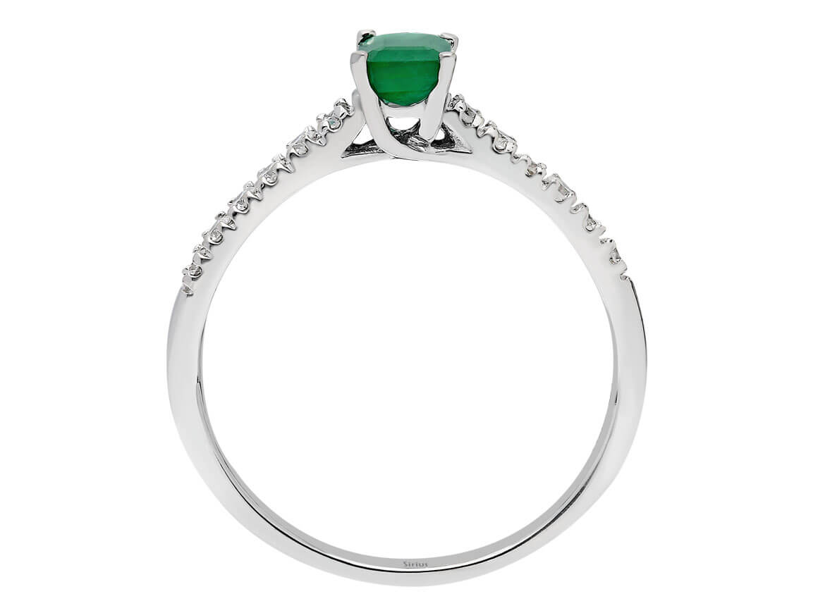 Diamant und Oktagon Smargd Ring - handgefertigter Diamantschmuck aus Feingold | Sirius Diamant