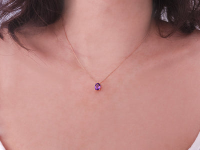 Esila necklace with oval amethyst