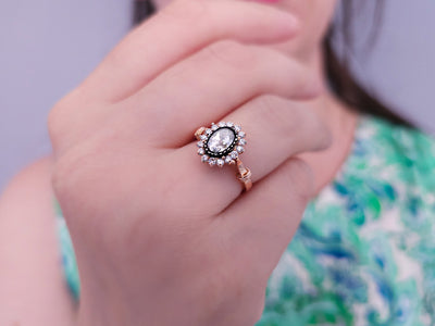 Bague diamant ovale et diamant