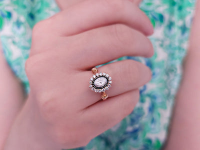 Bague diamant ovale et diamant
