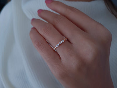Alliance de 5 diamants en diamant de 0,15 carat