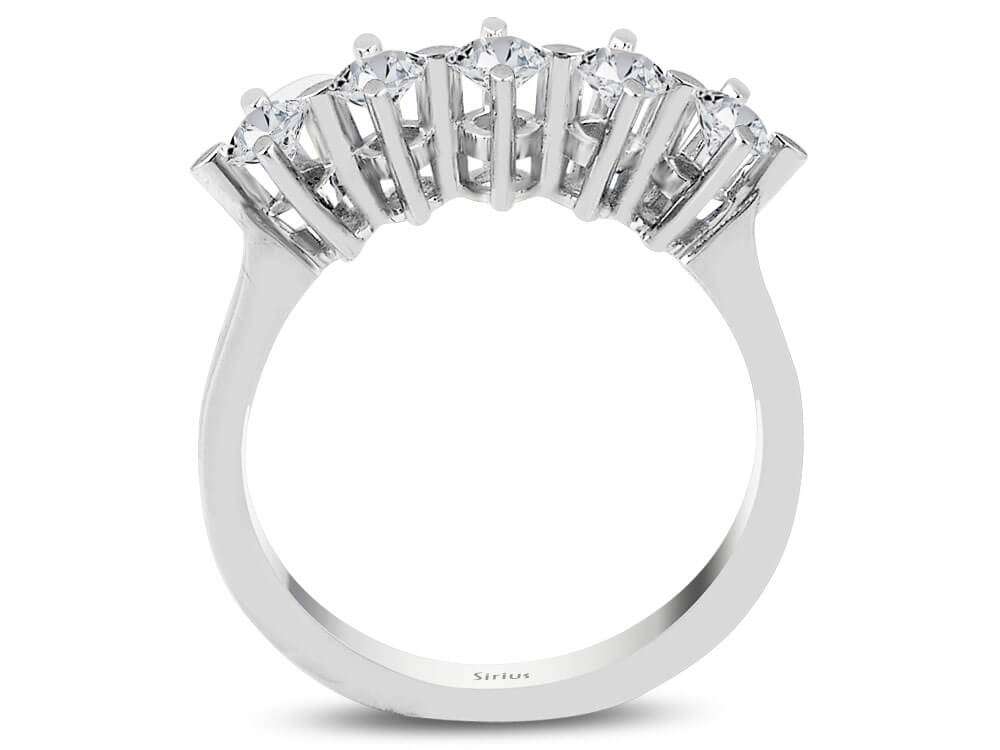0,45 Carat Diamant 5 Diamanten Allianz - handgefertigter Diamantschmuck aus Feingold | Sirius Diamant