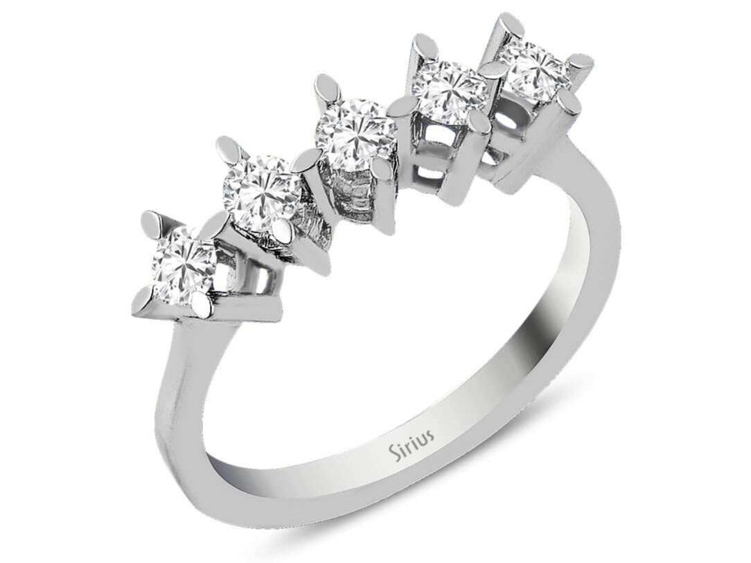0,45 Carat Diamant 5 Diamanten Allianz - handgefertigter Diamantschmuck aus Feingold | Sirius Diamant