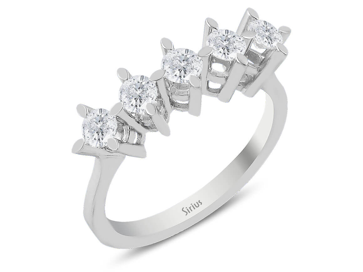 0,70 Carat Diamant 5 Diamanten Allianz – handgefertigter Diamantschmuck aus Feingold | Sirius Diamant