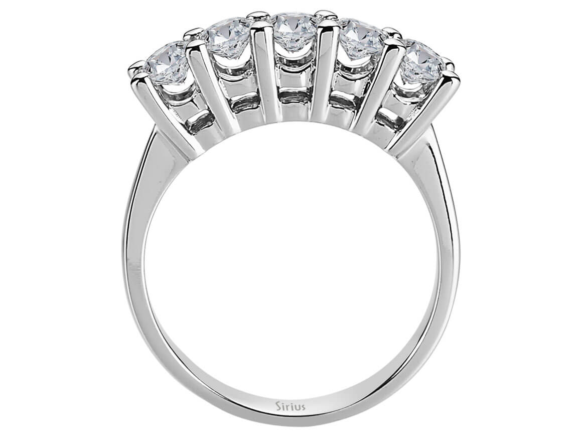 1,24 Carat Diamant 5 Diamanten Allianz in 14 Karat Weißgold - handgefertigter Diamantschmuck aus Feingold | Sirius Diamant