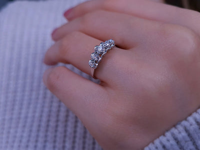 0.28 carat diamond 5 diamond alliance in 18K white gold