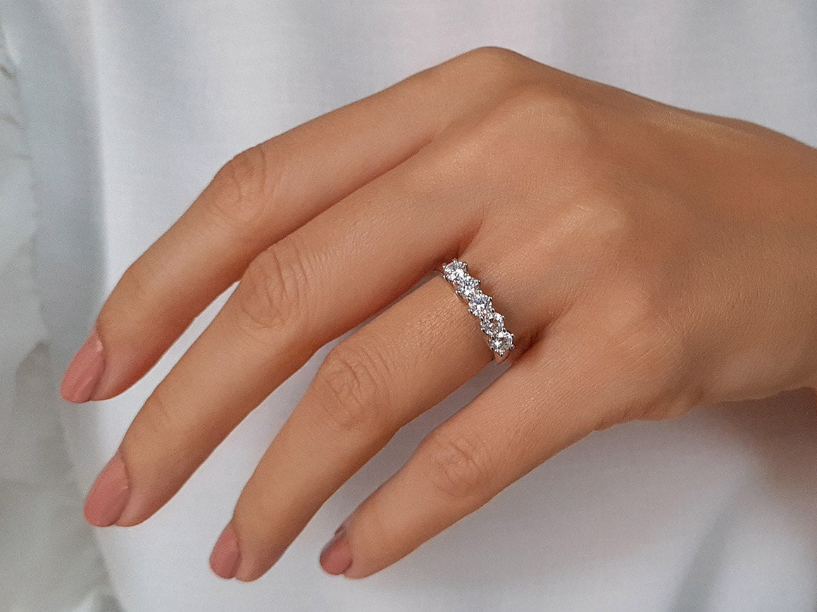 0.80 carat 5 diamond alliance in 14 carat white gold