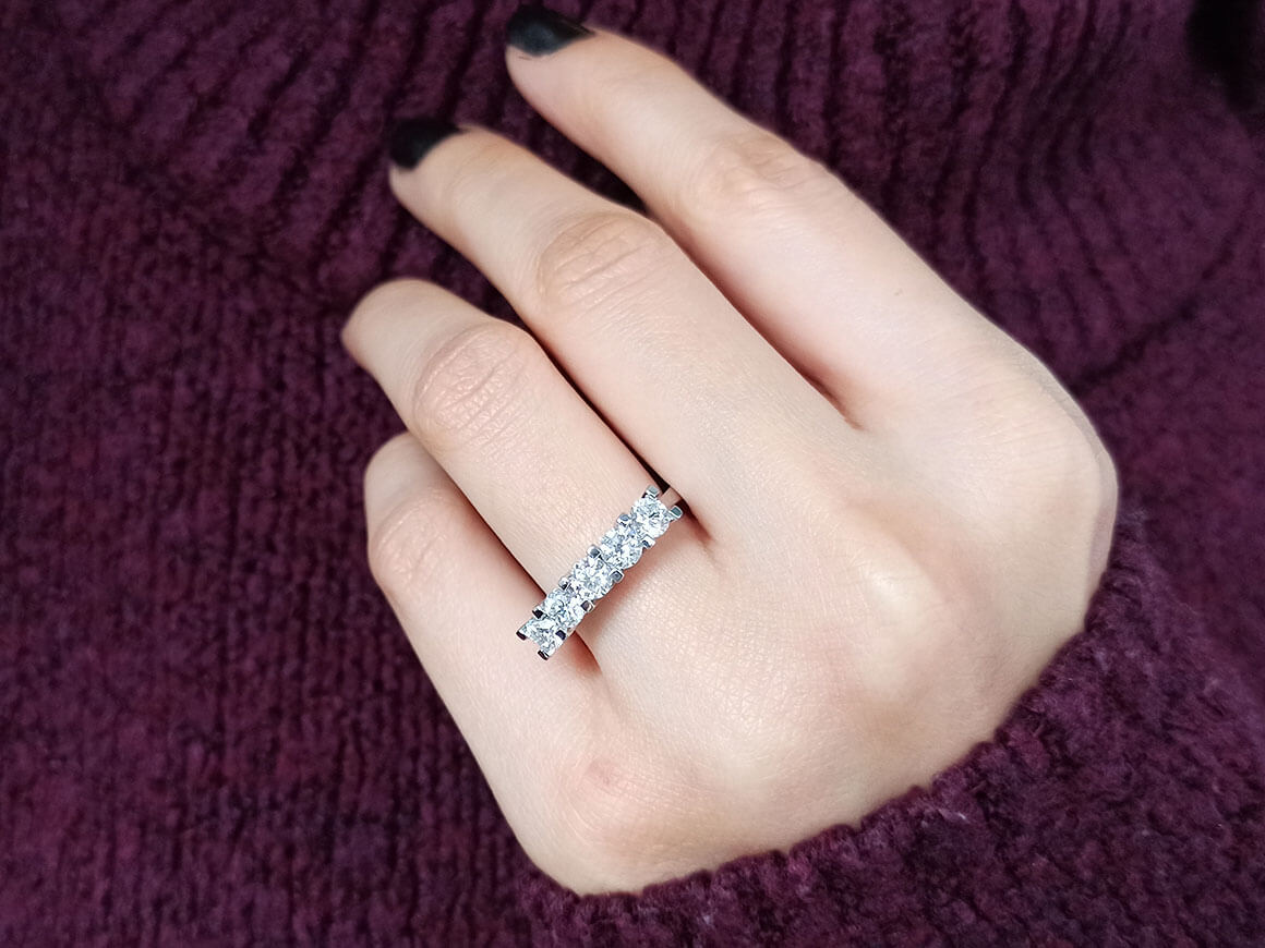 1.52 Carat Diamond 5 Stone Alliance