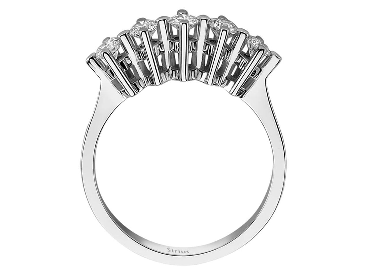 0,51 Karat Diamant 5 Diamanten Allianz - handgefertigter Diamantschmuck aus Feingold | Sirius Diamant