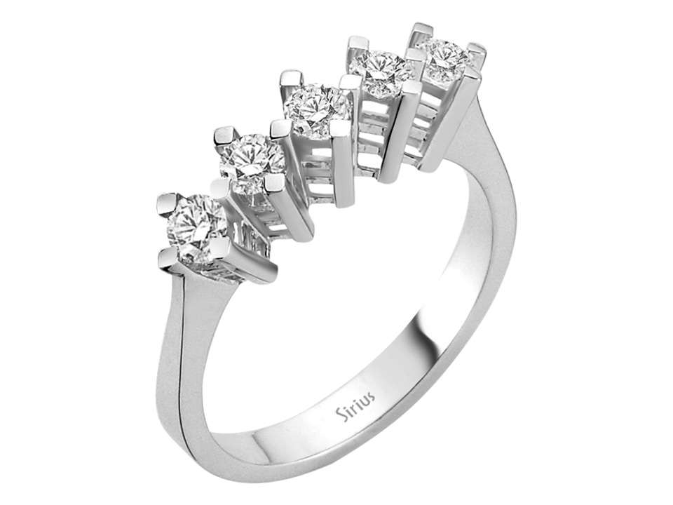 0,57 Karat Diamant 5 Diamanten Allianz - handgefertigter Diamantschmuck aus Feingold | Sirius Diamant