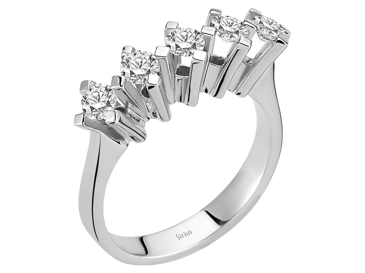 0,80 Karat Diamant 5 Diamanten Allianz - handgefertigter Diamantschmuck aus Feingold | Sirius Diamant