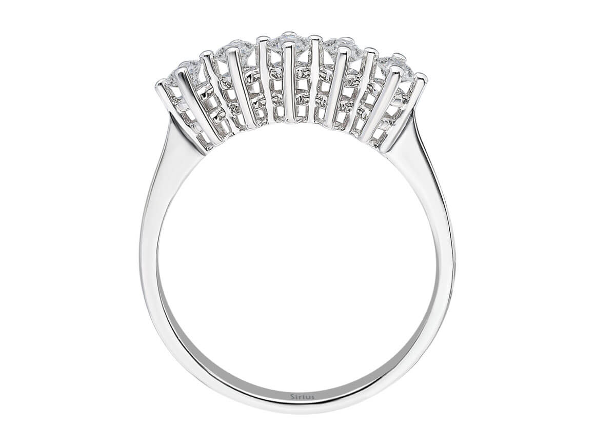 0,38 Karat Diamant 5 Diamanten Allianz - handgefertigter Diamantschmuck aus Feingold | Sirius Diamant