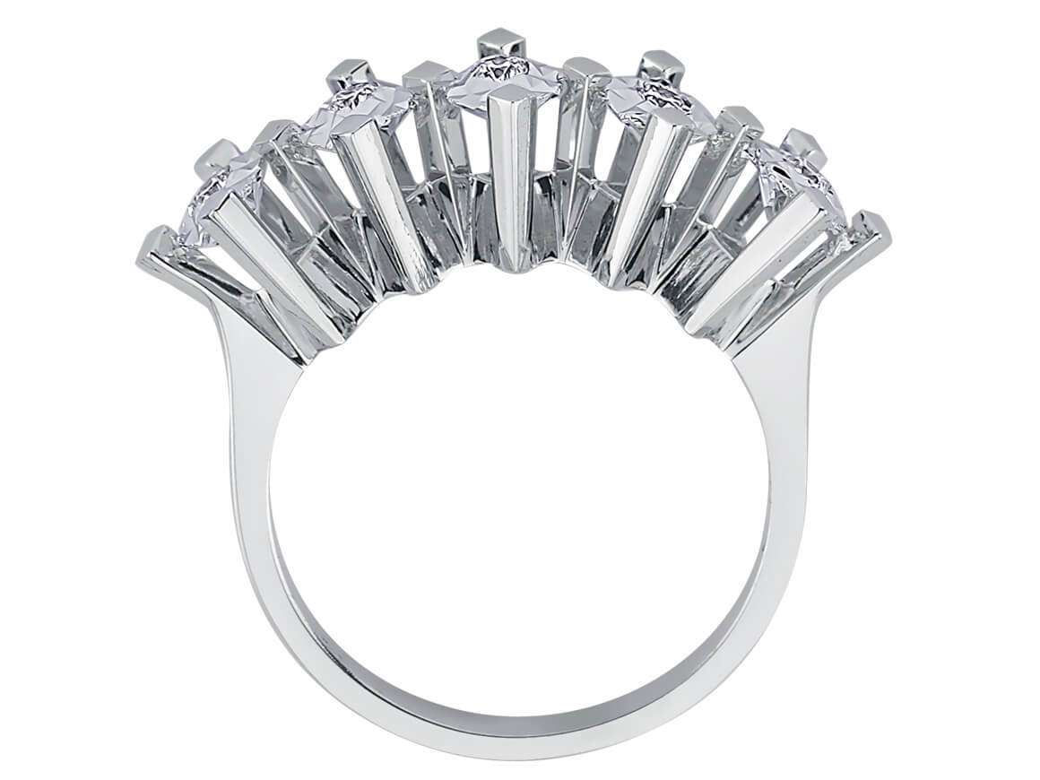 1,50 Carat Effekt Diamant 5 Diamanten Allianz - handgefertigter Diamantschmuck aus Feingold | Sirius Diamant
