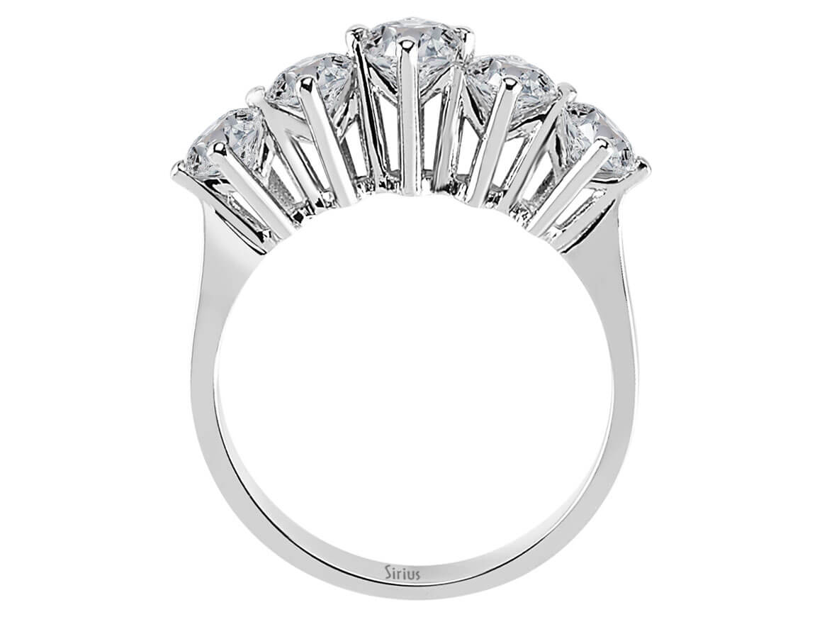 1,60 Karat Diamant 5 Diamanten Allianz - handgefertigter Diamantschmuck aus Feingold | Sirius Diamant