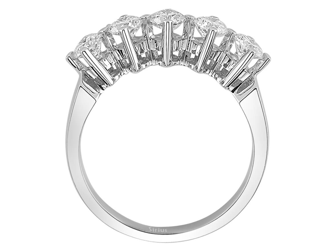 0,92 Karat Diamant 5 Diamanten Allianz - handgefertigter Diamantschmuck aus Feingold | Sirius Diamant