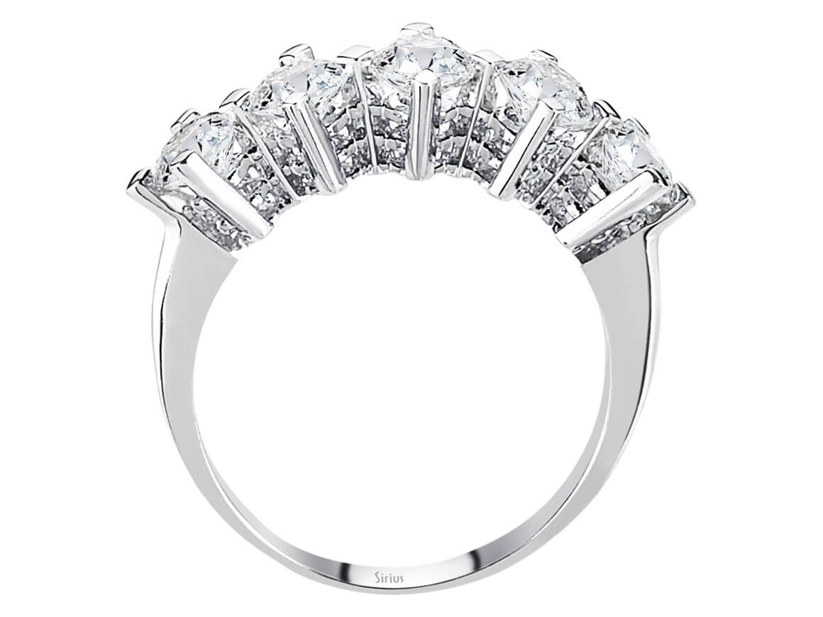 1,70 Karat Diamant 5 Diamanten Allianz - handgefertigter Diamantschmuck aus Feingold | Sirius Diamant