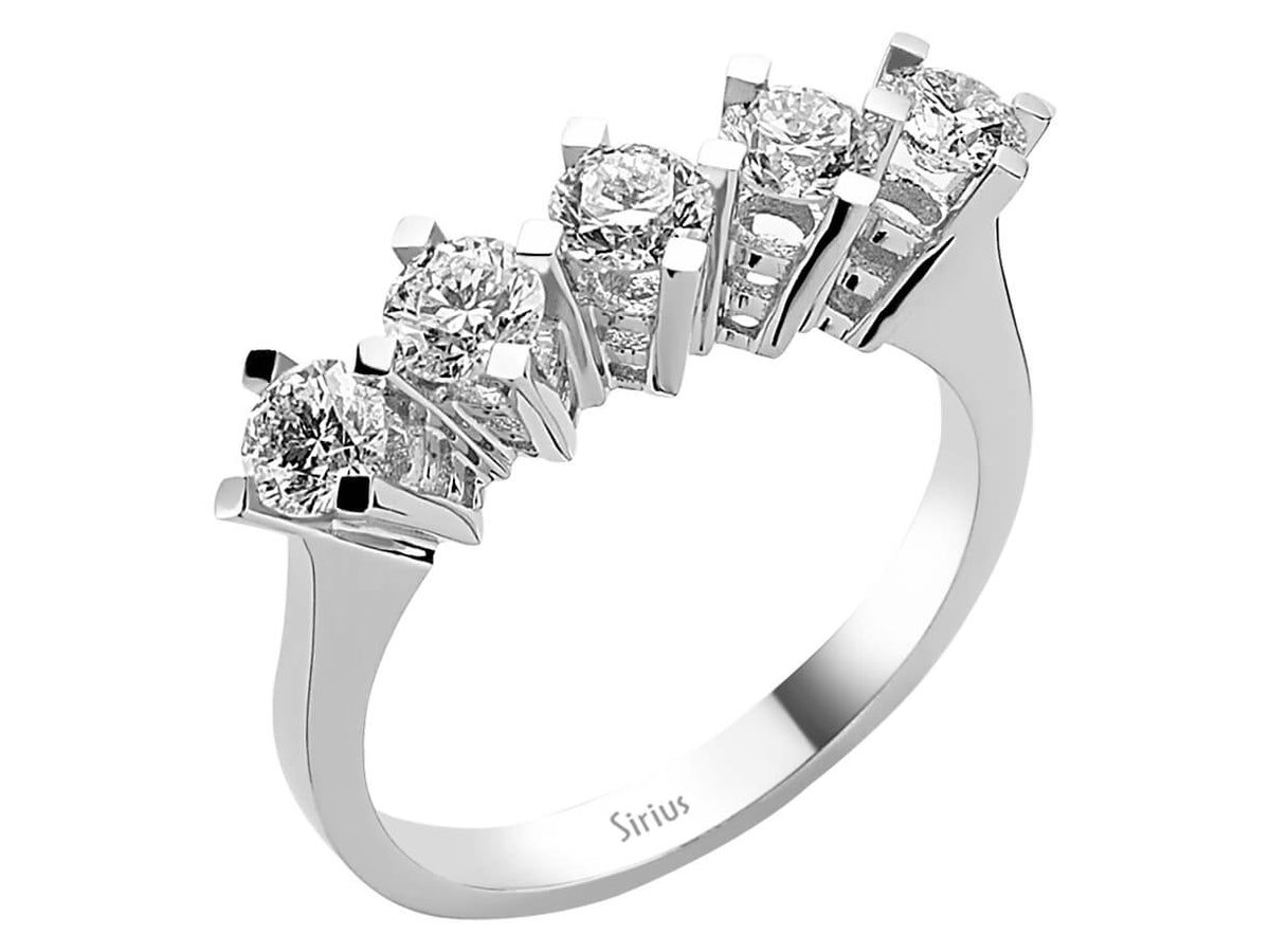 1,26 Karat Diamant 5 Diamanten Allianz - handgefertigter Diamantschmuck aus Feingold | Sirius Diamant
