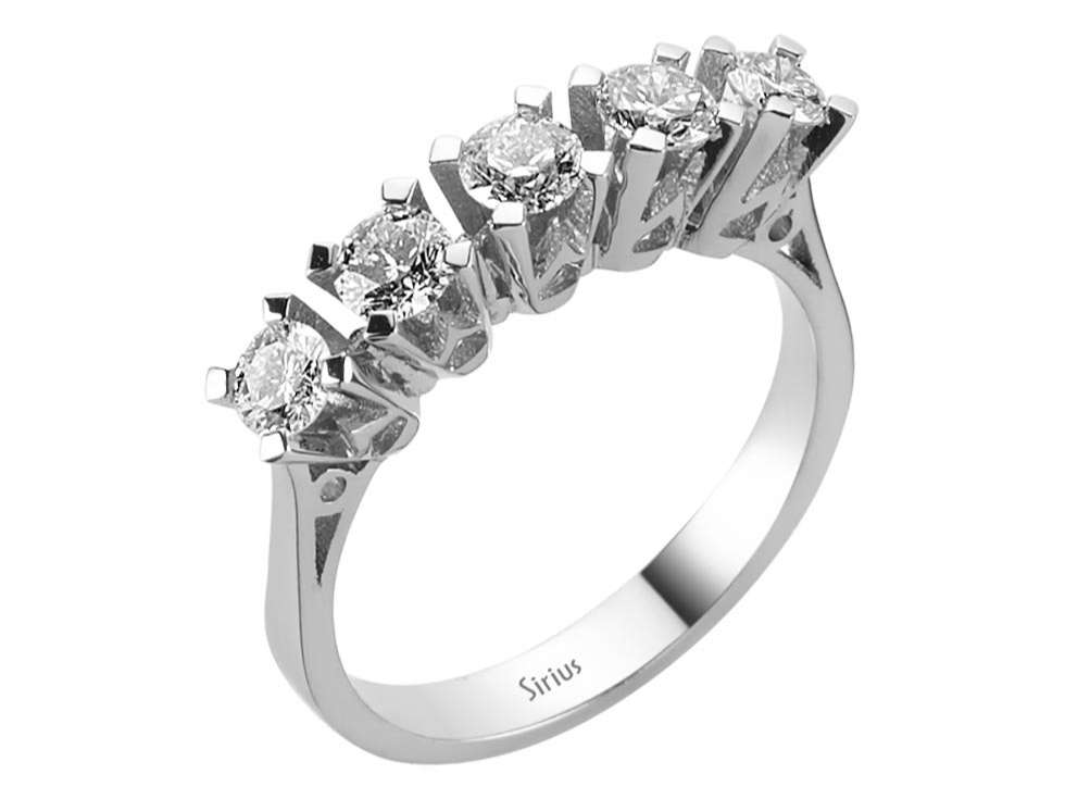 0,92 Karat Diamant 5 Diamanten Allianz - handgefertigter Diamantschmuck aus Feingold | Sirius Diamant