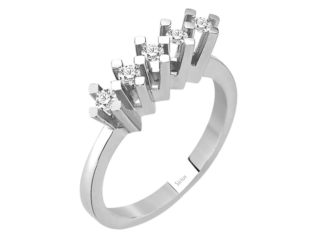 0,22 Karat Diamant 5 Diamanten Allianz - handgefertigter Diamantschmuck aus Feingold | Sirius Diamant