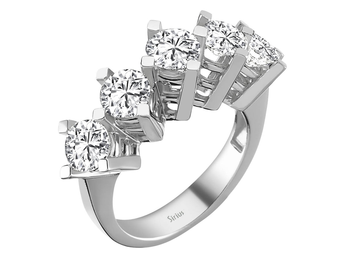 2,37 Carat 5 Diamanten Allianz - handgefertigter Diamantschmuck aus Feingold | Sirius Diamant