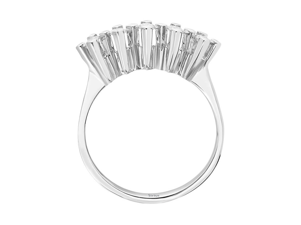 0,20 Carat 5 Diamanten Allianz - handgefertigter Diamantschmuck aus Feingold | Sirius Diamant