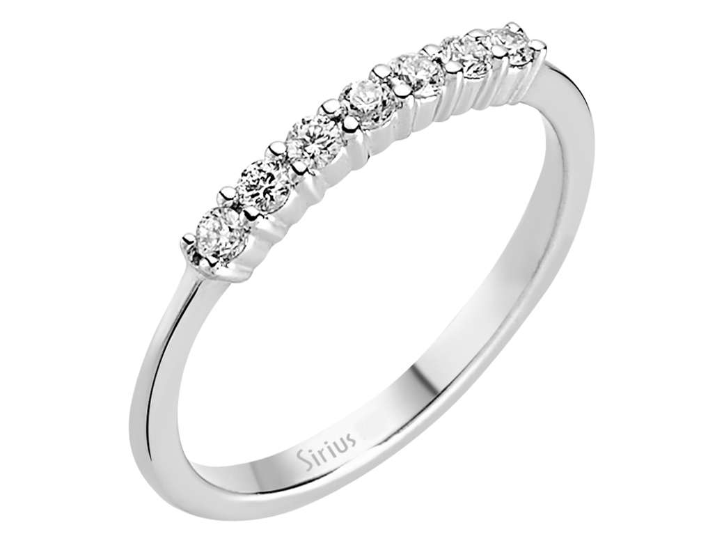 0,14 Carat 7 Diamanten Allianz - handgefertigter Diamantschmuck aus Feingold | Sirius Diamant