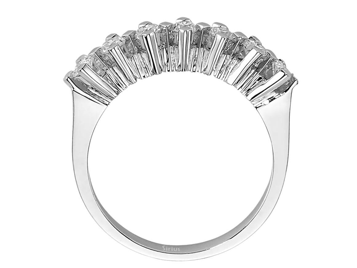 0,43 Karat Diamant 7 Diamanten Allianz - handgefertigter Diamantschmuck aus Feingold | Sirius Diamant