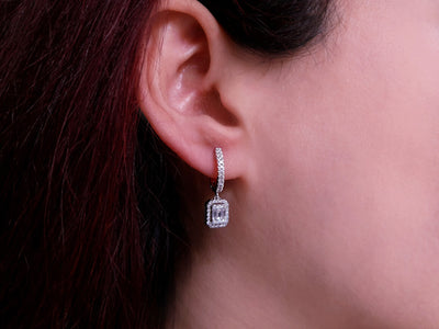 F Color 0.75 Carat Baguette Diamond Earrings in 14 K