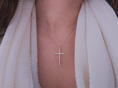 Diamond cross necklace in 14K white gold
