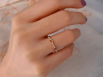 Allianz chain ring in red gold