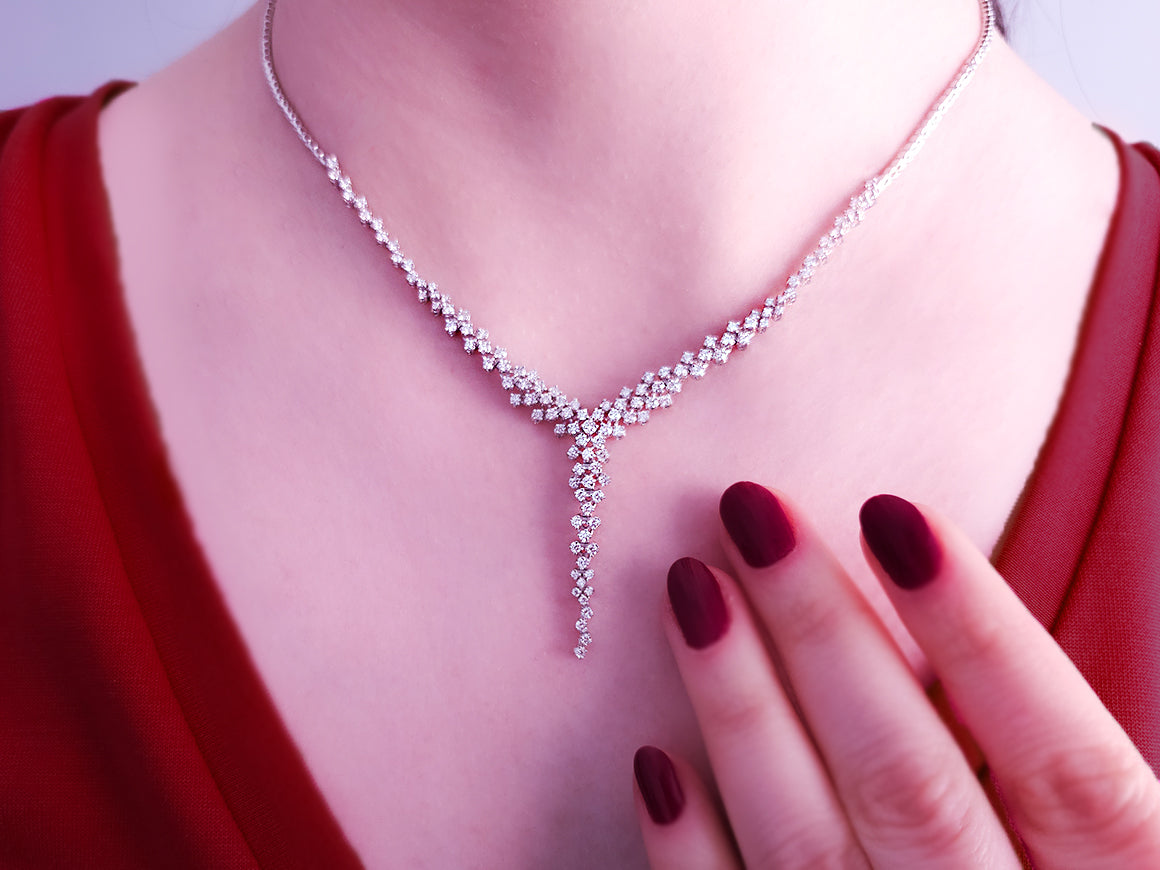 Diamant-Halskette - handgefertigter Diamantschmuck aus Feingold | Sirius Diamant