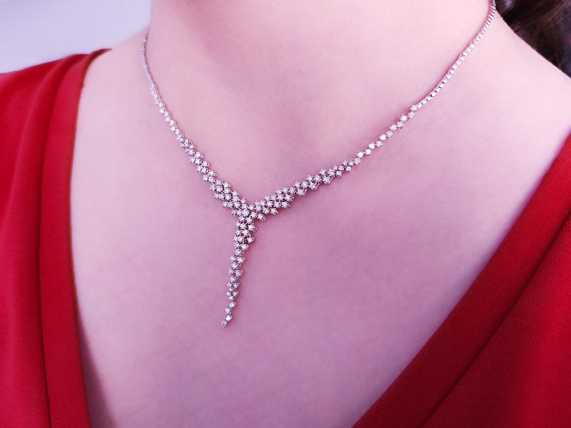 Diamant-Halskette - handgefertigter Diamantschmuck aus Feingold | Sirius Diamant