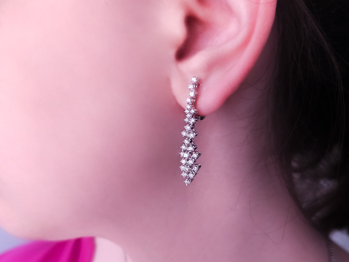 Diamant Lichtweg Ohrhänger - handgefertigter Diamantschmuck aus Feingold | Sirius Diamant