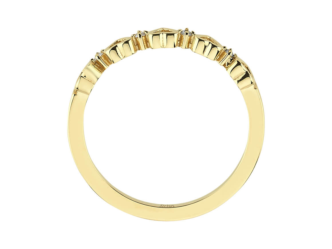 5 Herzen Ring in Gelbgold - handgefertigter Diamantschmuck aus Feingold | Sirius Diamant