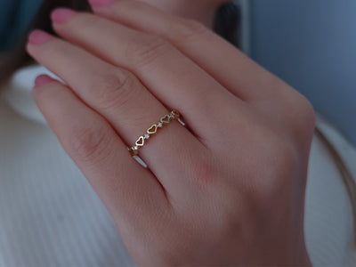 5 Hearts Ring in Yellow Gold