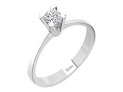0.26 carat diamond heart claw solitaire ring in 14 K white gold