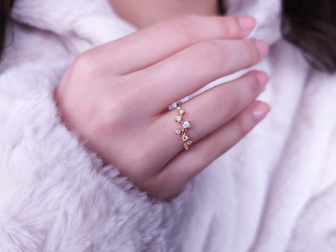 Minimalist diamond half-round ring