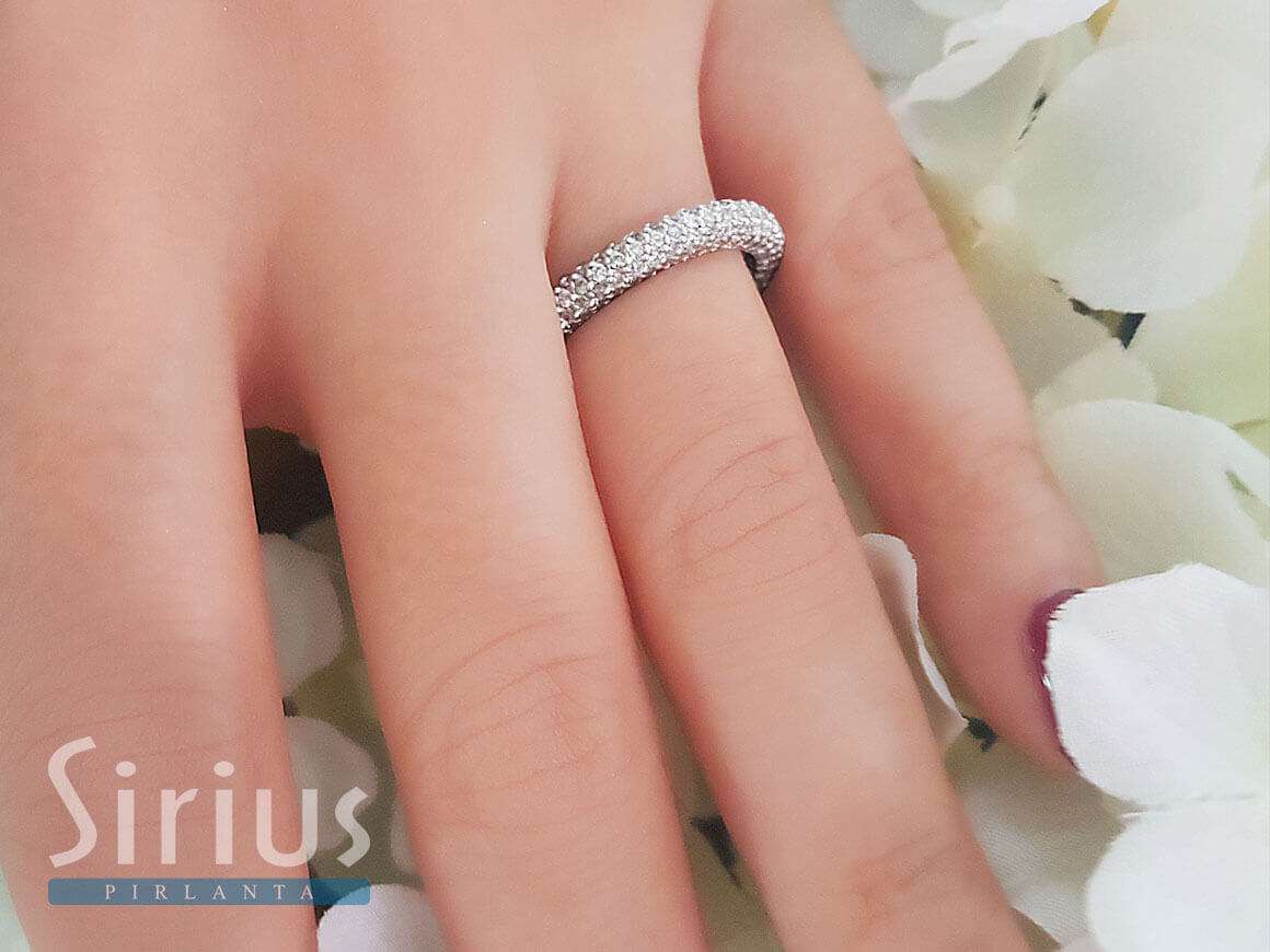 1.47 carat diamond all-around alliance in 585 14 carat white gold