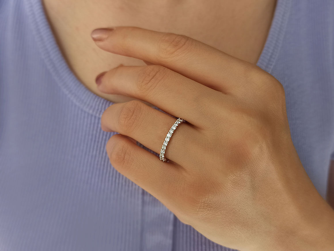 Alliance tout autour en or blanc 585 14 carats avec diamants de 0,90 carat