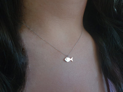 0.01 carat diamond fish necklace in 585 14 carat white gold