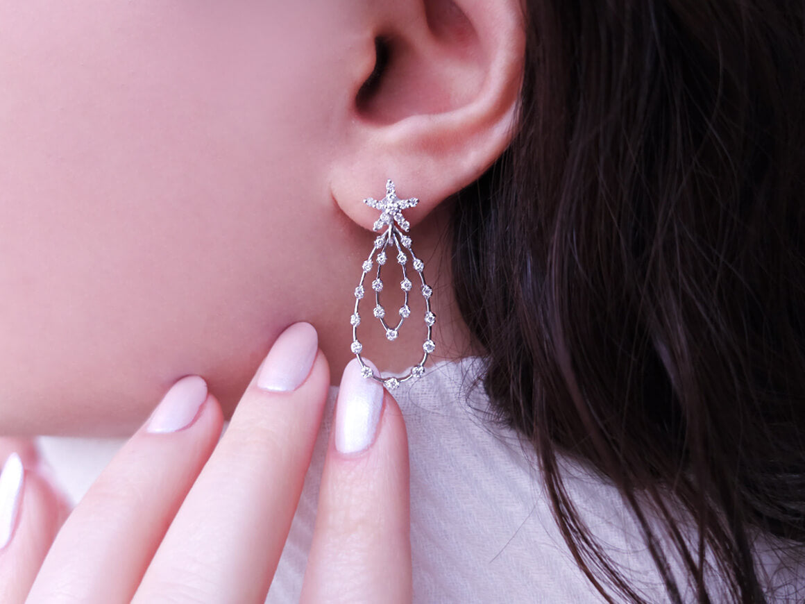 0.91 total carat diamond drop earrings in 585 14 carat white gold