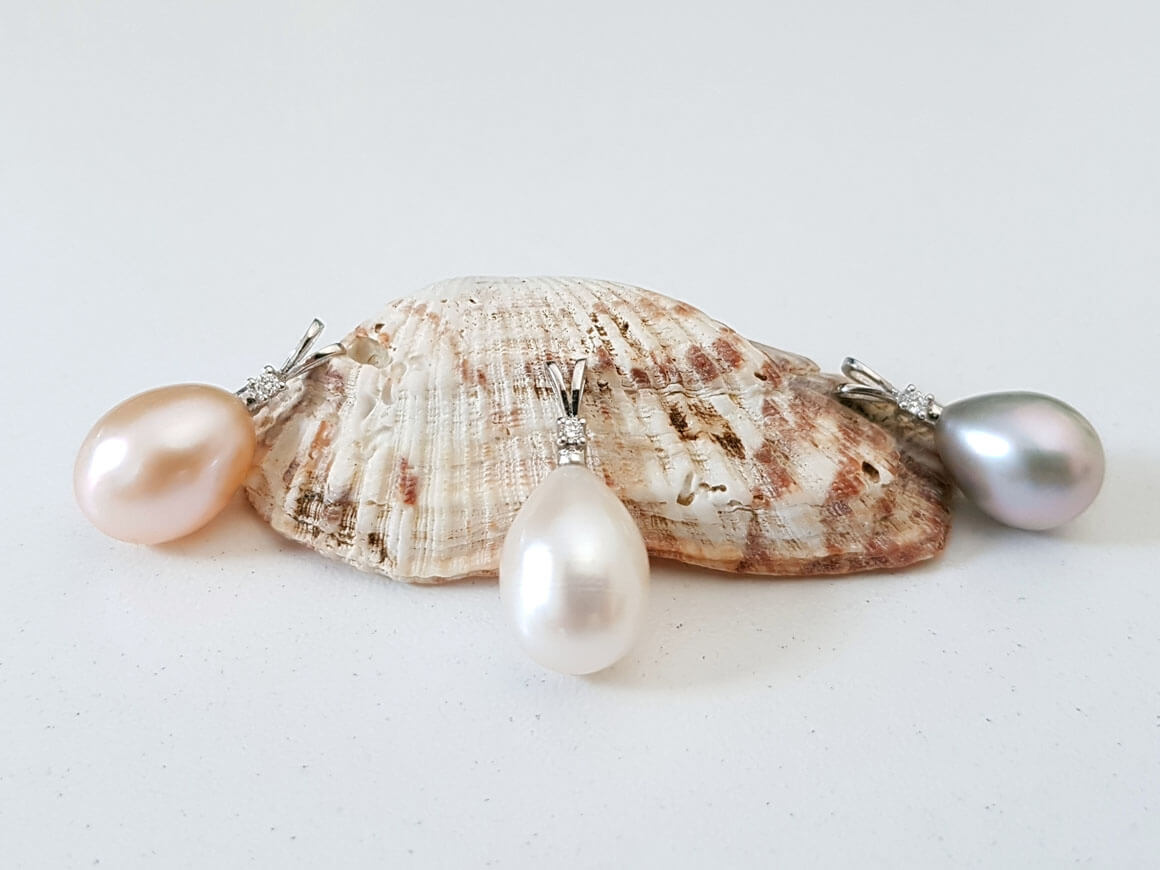 Diamant und Tropfen Perle Collier in 585er 14K Weißgold