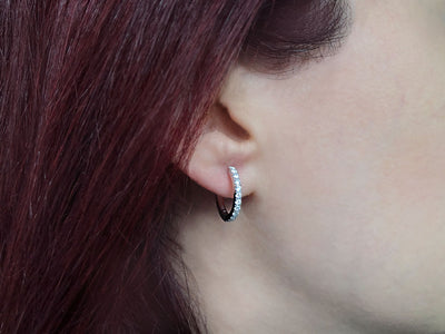 Diamond hoop earring in 585 14 carat white gold