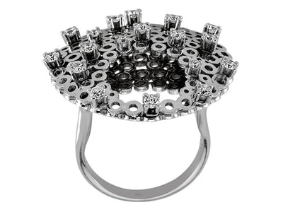 Diamond moon ladies ring
