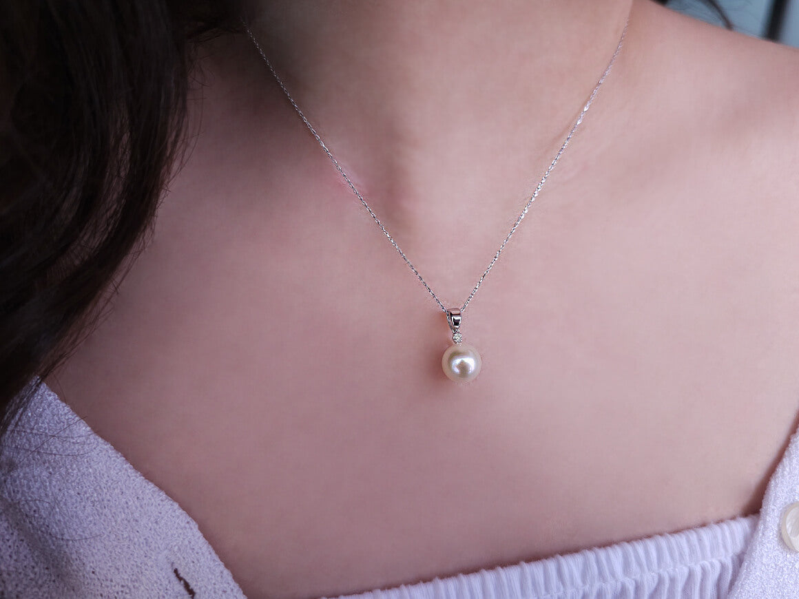 Diamant und Perle Collier - handgefertigter Diamantschmuck aus Feingold | Sirius Diamant