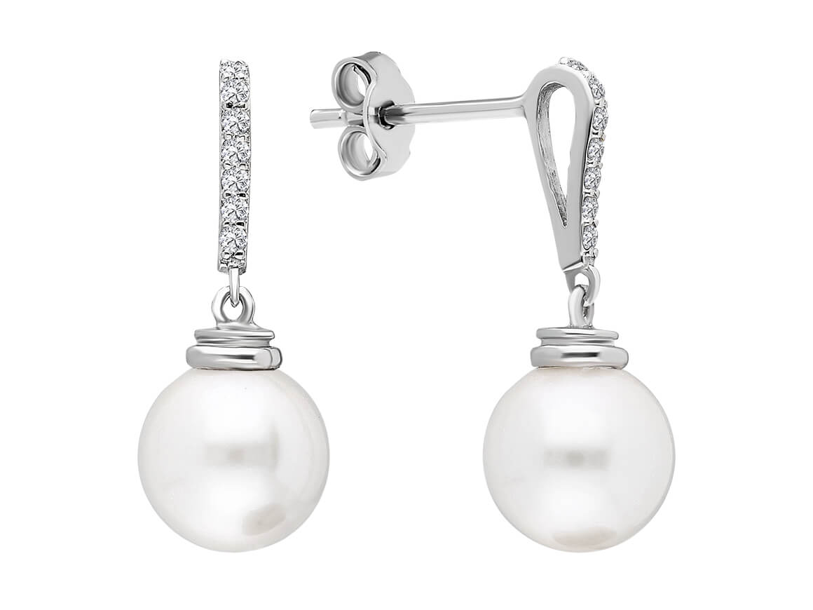 Diamond and natural pearl earrings in 14 K white gold