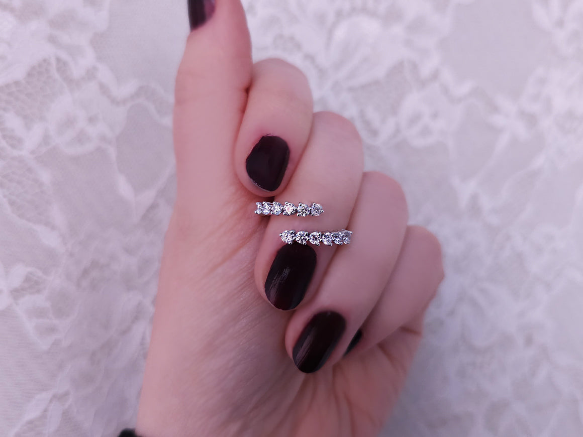 Bague demi-ronde en diamant