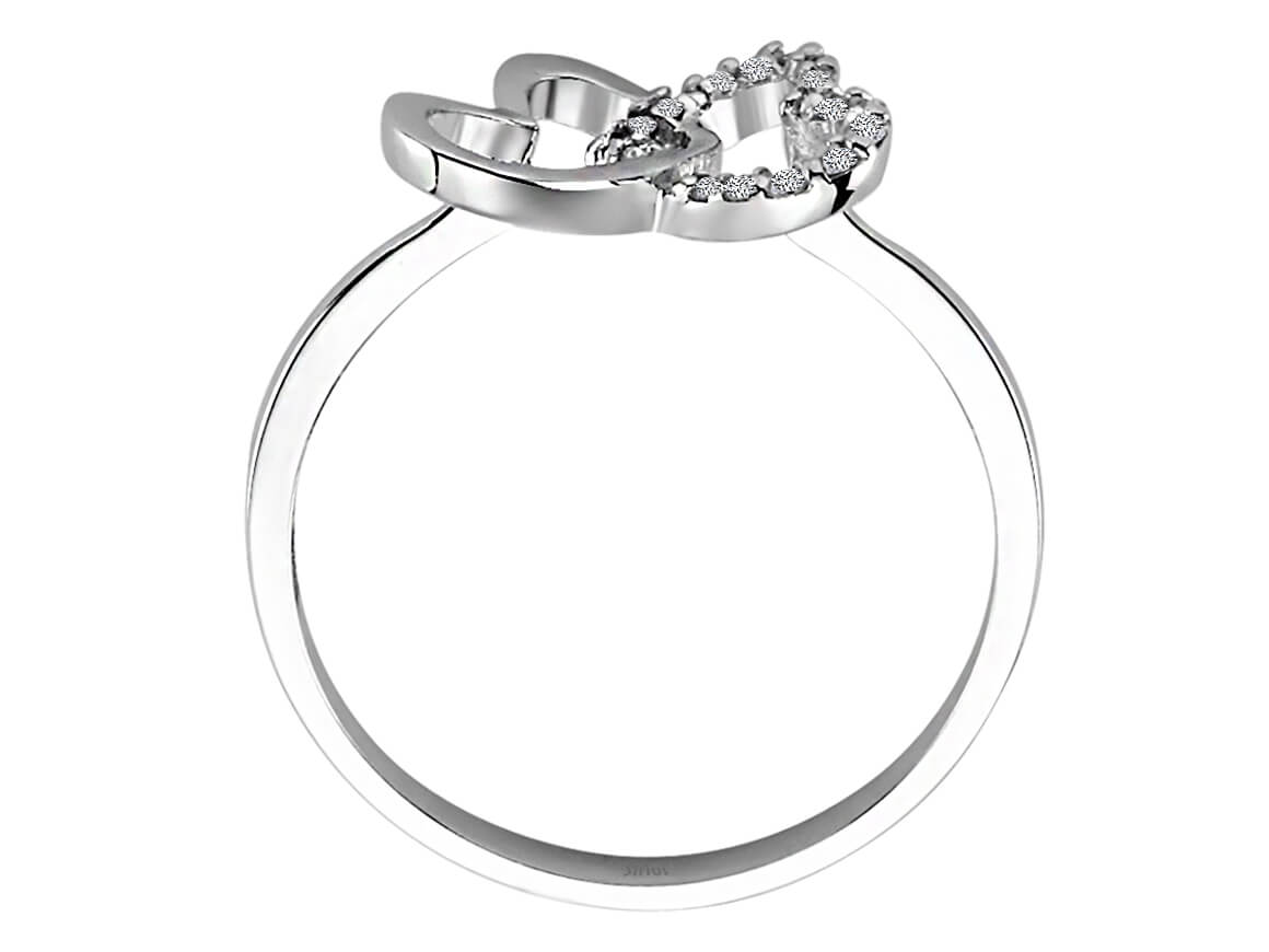 Diamond butterfly ring in 333 8 carat white gold