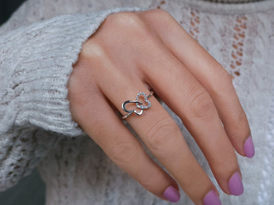 Diamond butterfly ring in 333 8 carat white gold