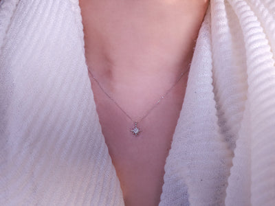 Polaris necklace with diamonds in 14k gold